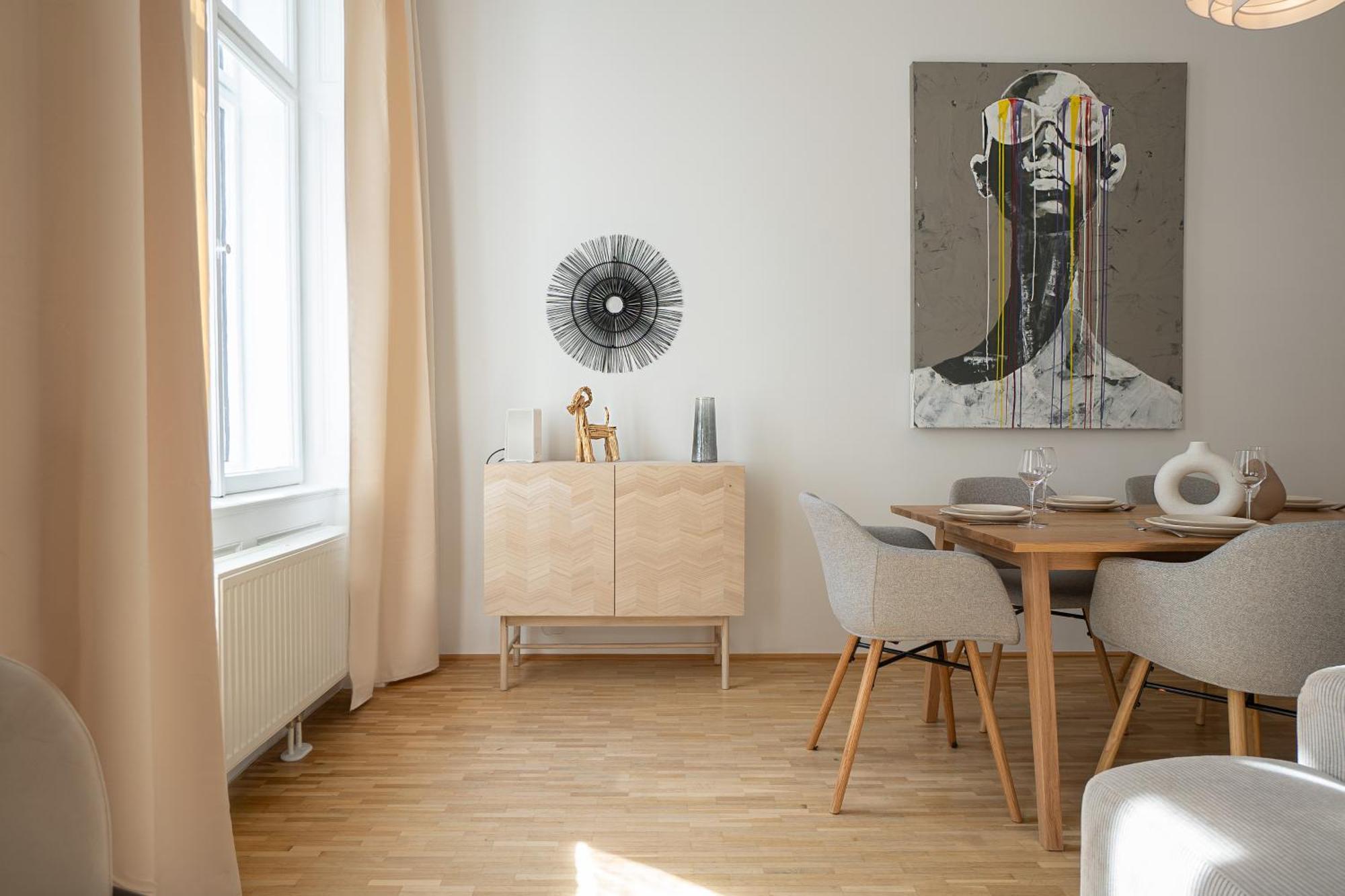 Apartment In The City *