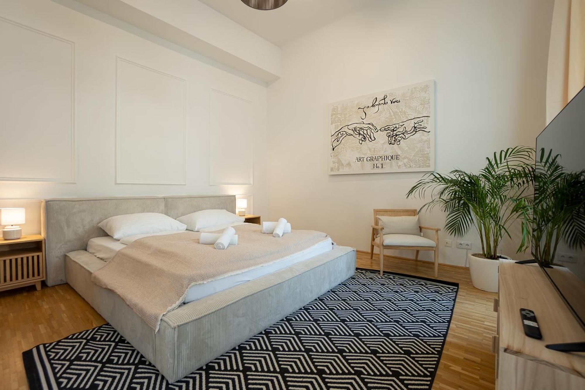 Apartment In The City Apartment *