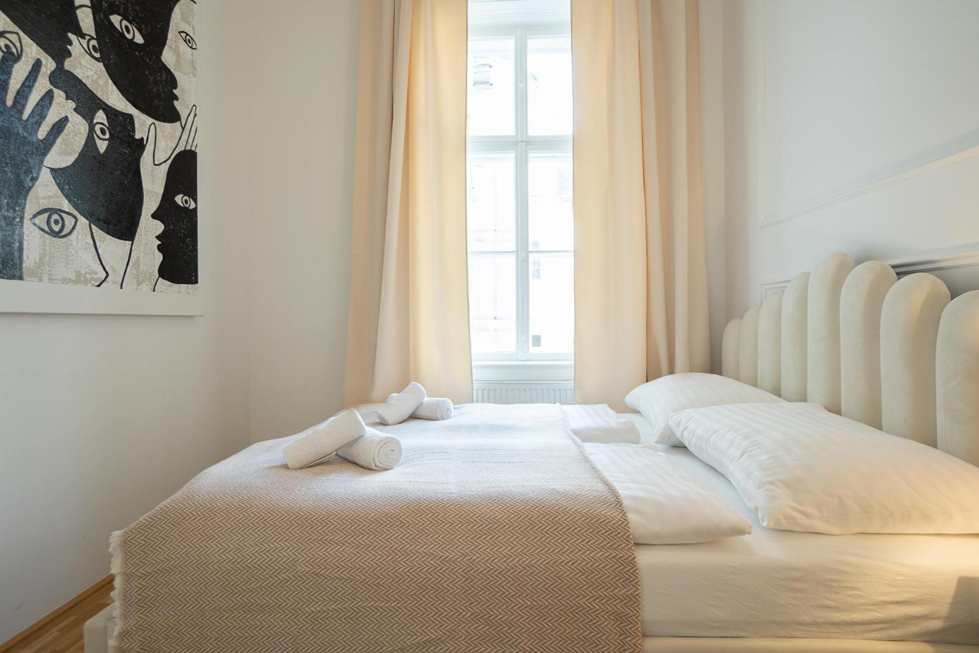 Apartment Vibrant 107 M2 Flat In The Center Wien
